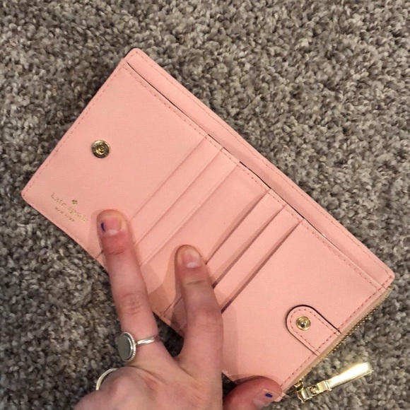 Kate space wallet- excellent condition - Picture 4 of 4